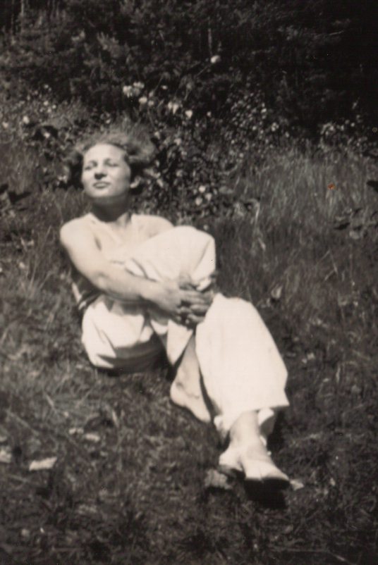 1934